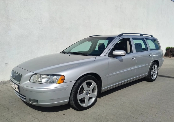 Volvo V70 cena 16800 przebieg: 444223, rok produkcji 2007 z Pułtusk małe 121